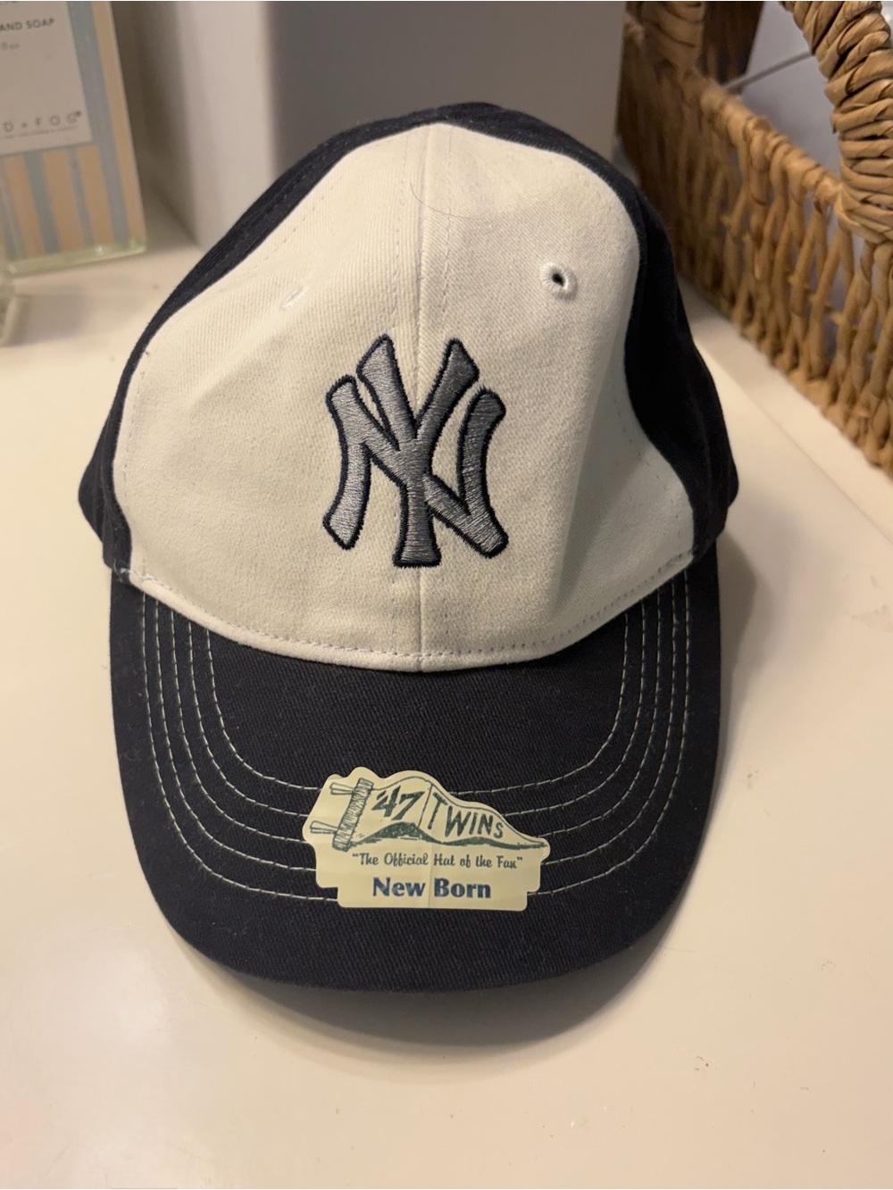'47 Brand New York Yankees Newborn Hat